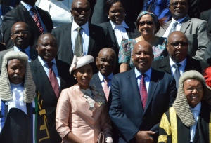 King Letsie III, flanked by Queen 'Masenate, with Ramaphosa and Thabane behind then, at the Oct. 17 re-opening of Parliament. (Photo: mjj)